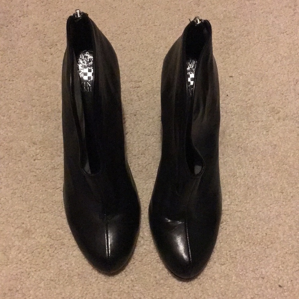 Vince Camuto - Black boots w/silver zipper